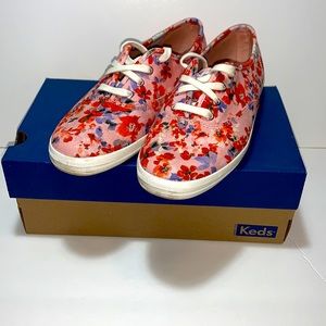 KEDS SNEAKERS SIZE 6